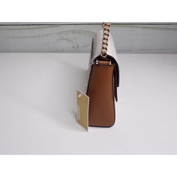 Michael Kors Vanilla Kinsley Xbody NWT - Picture 2 of 8